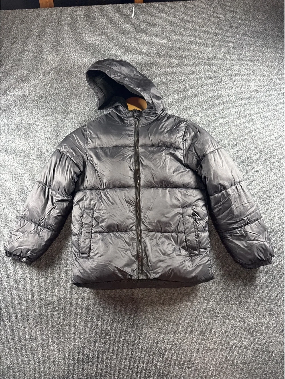 Old Navy Kids Puffer Jacket Size 6-7 Black Hooded Full Zip Lightweight